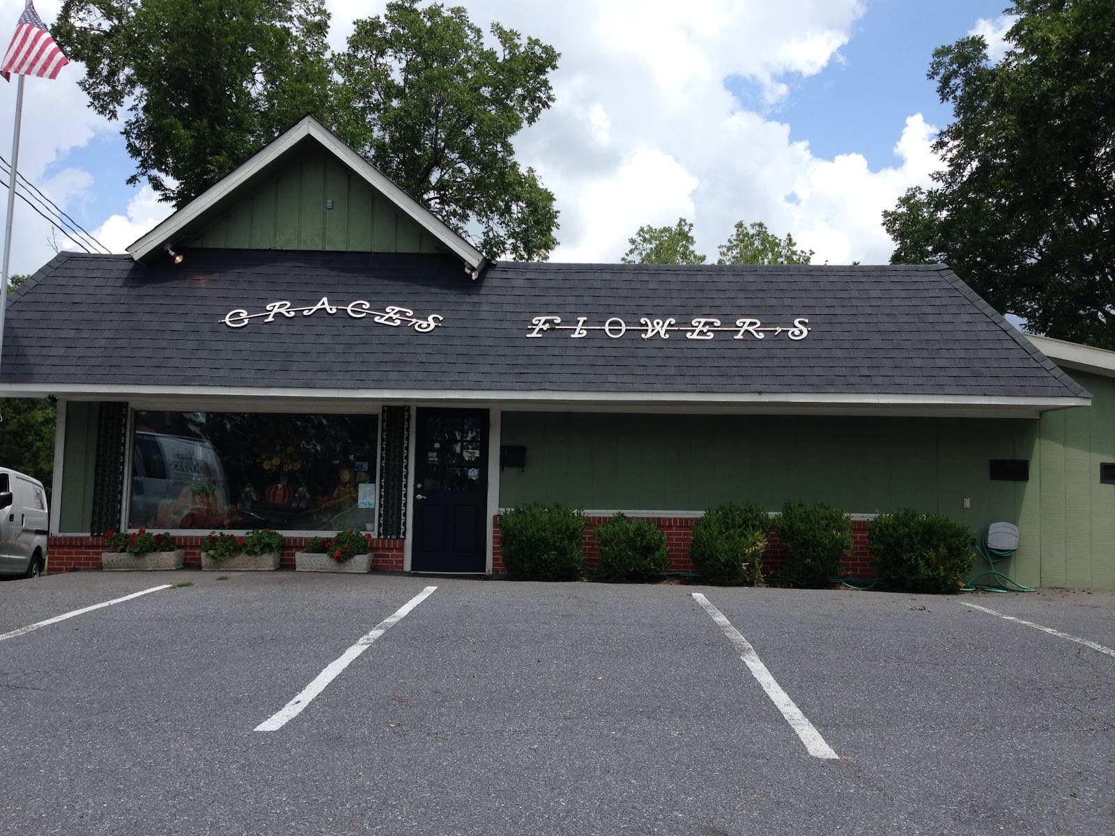 Grace's Flowers - Image 1