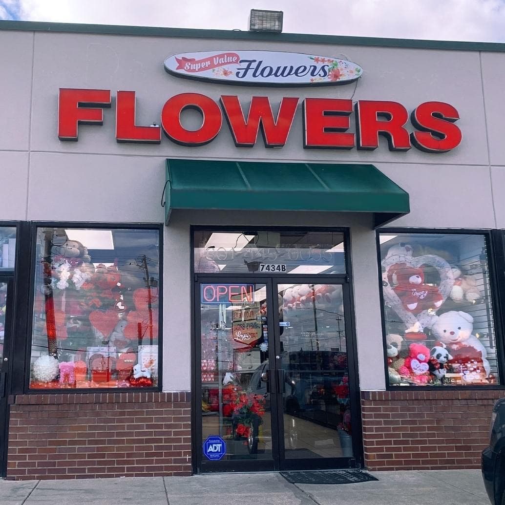 Super Value Flowers - Image 1