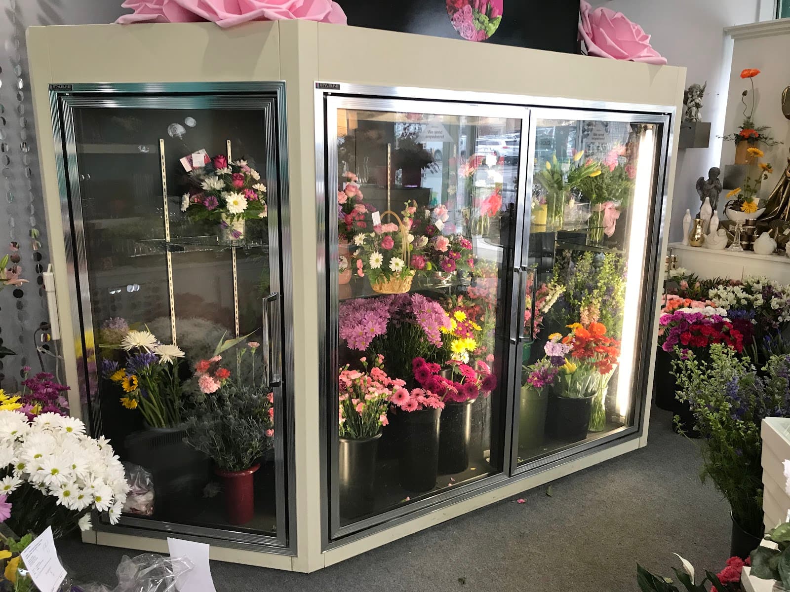 Schroeter's Flowers & Gifts - Image 1