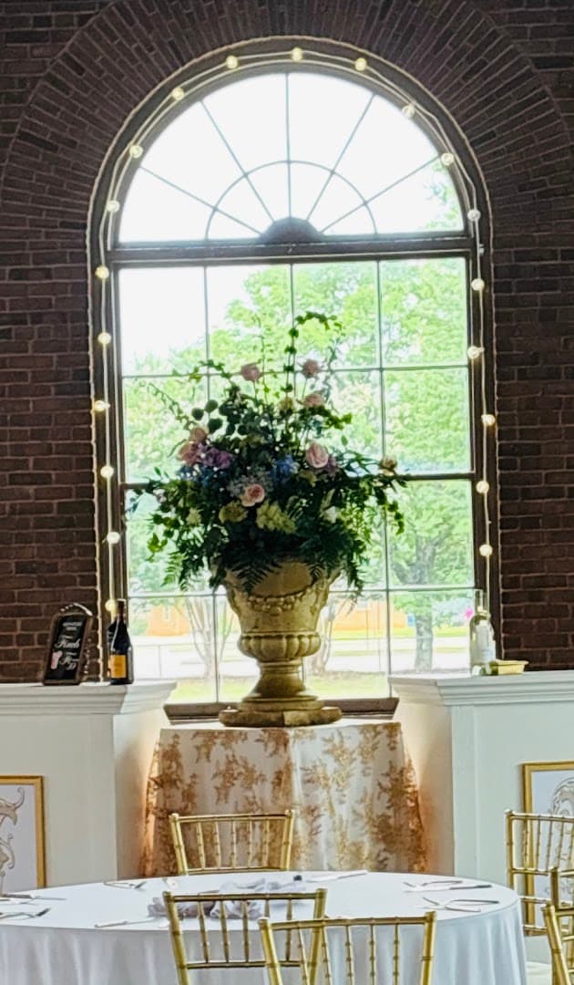 Sunflower Florist & Gardens Lawn Care - Image 1