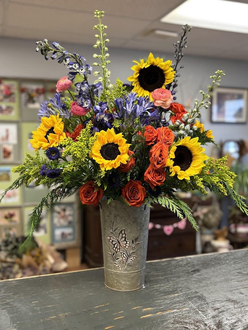 Willow Rose Flower Shoppe - Image 1