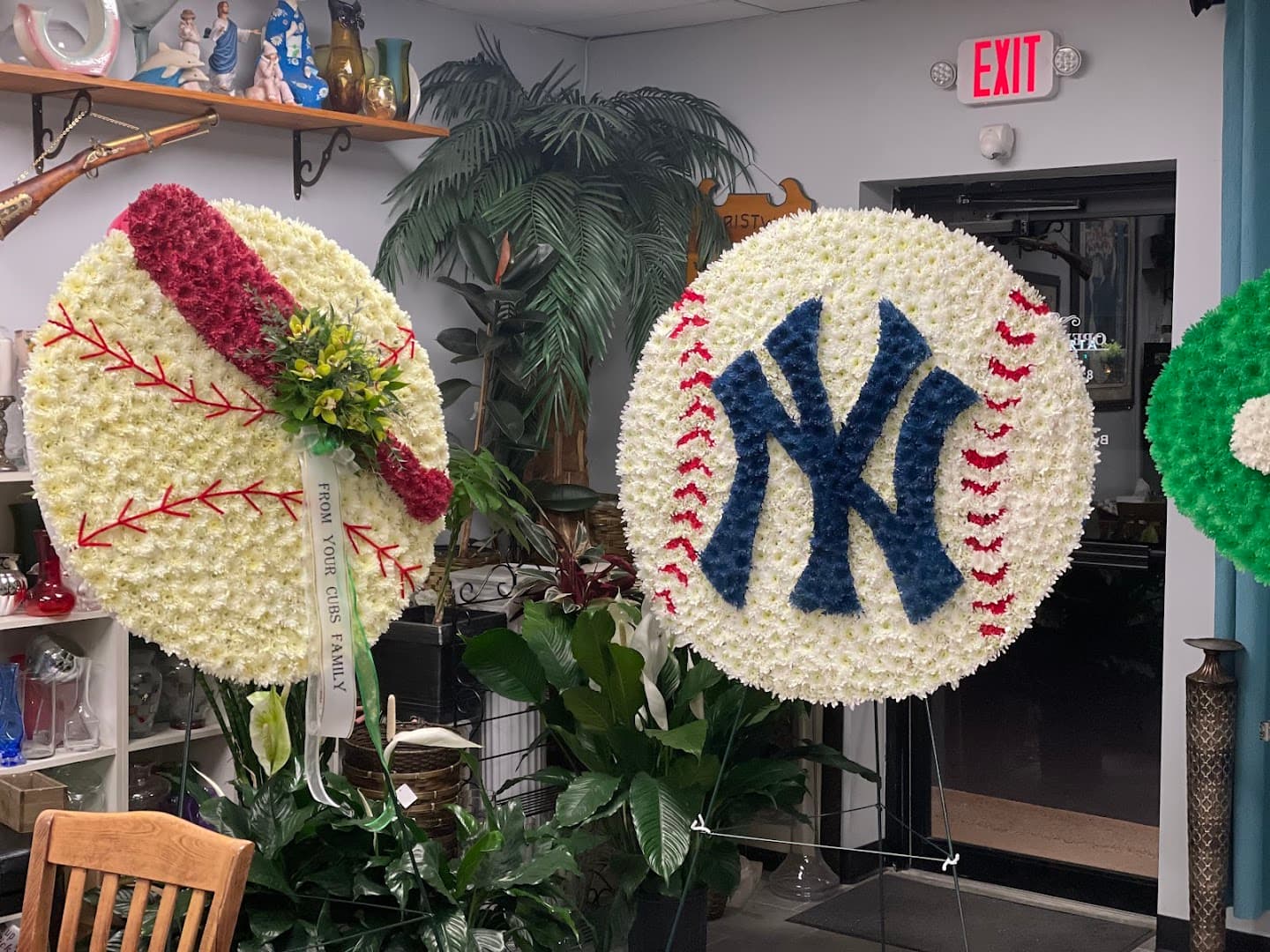 Christy's Florist - Image 1