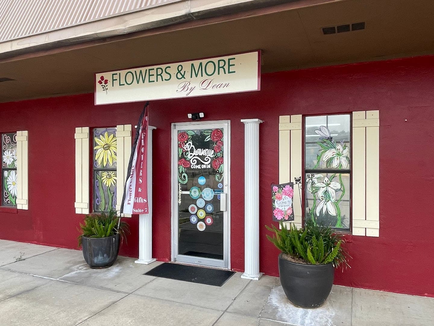 Flowers & More by Dean - Image 1