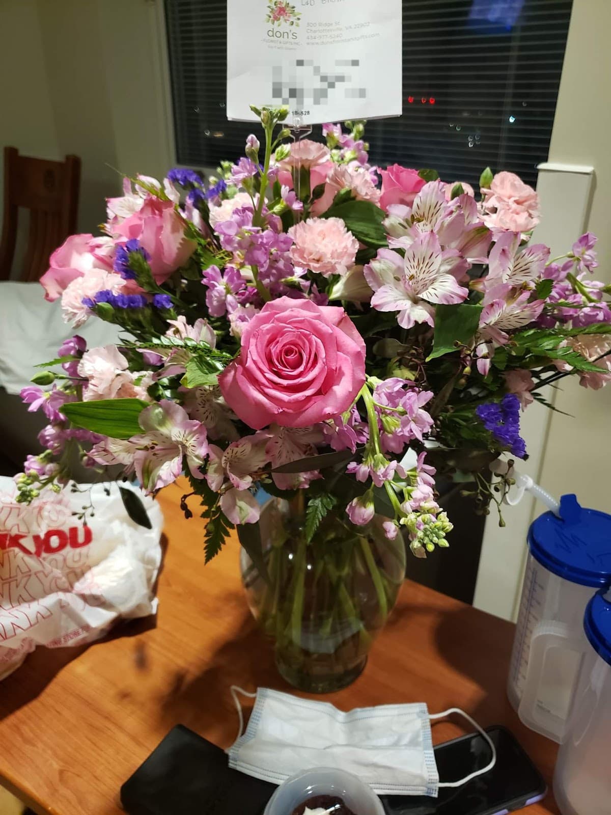 Don's Florist & Gifts Inc - Image 1