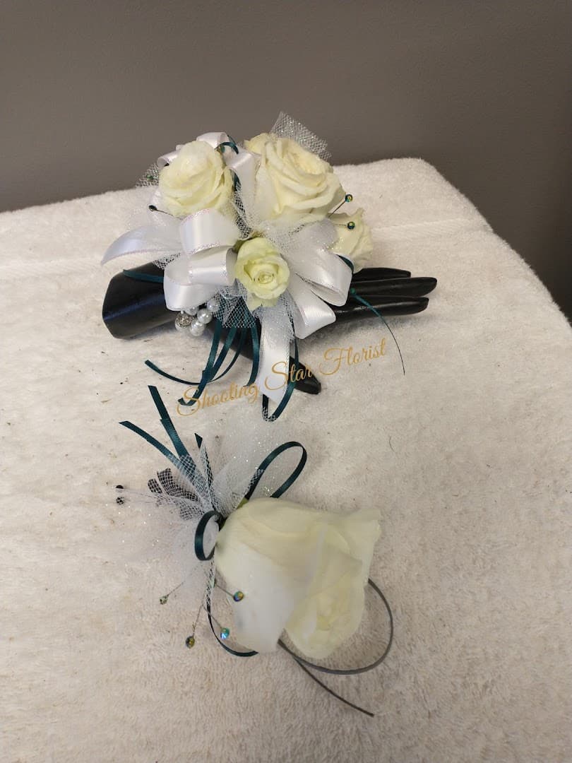 Shooting Star Gifts and Florist - Image 1