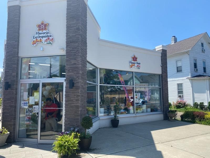 Floreria LA orquidea - Image 1