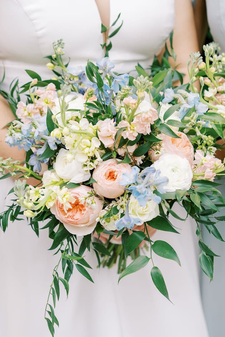Lisa Foster Floral Design - Image 1