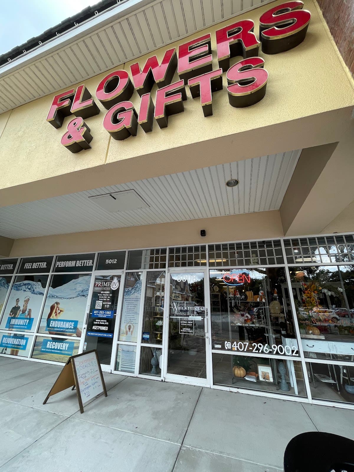 Windermere Flowers & Gifts - Image 1