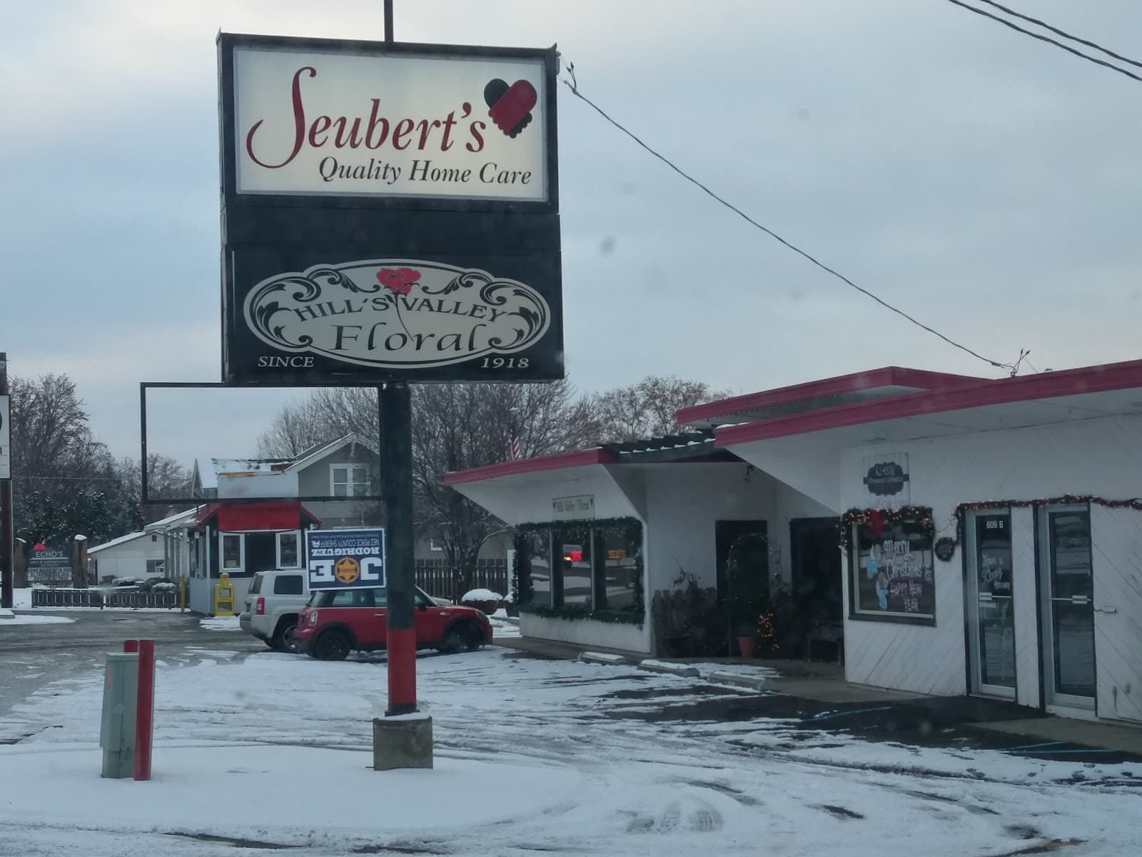 Hills Valley Floral - Image 1