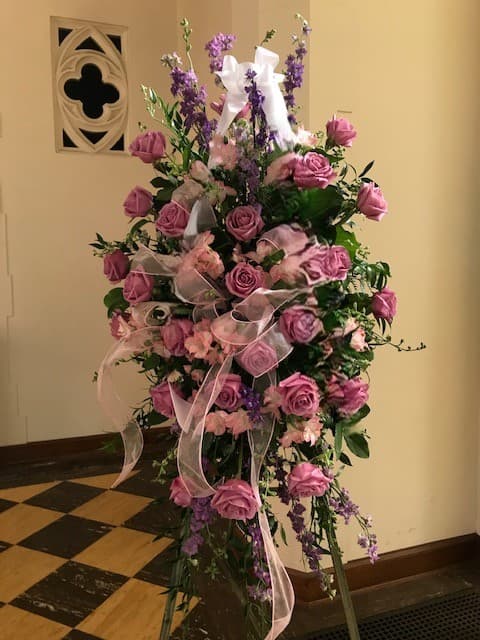 Lee's Discount Florist - Image 1