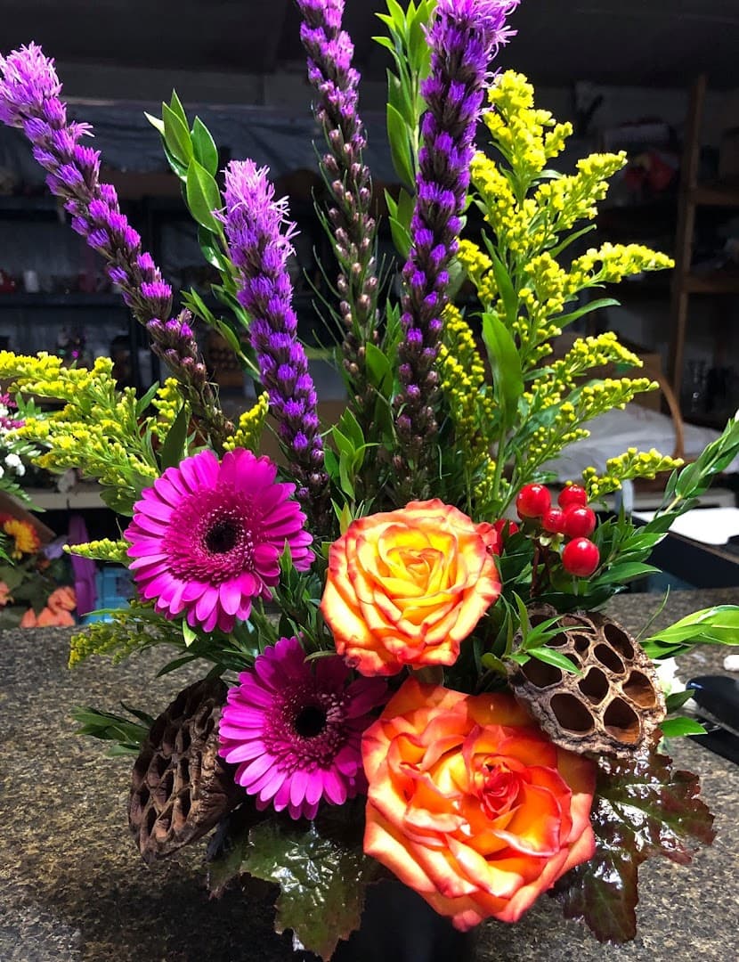 Belding Daisy Floral - Image 1