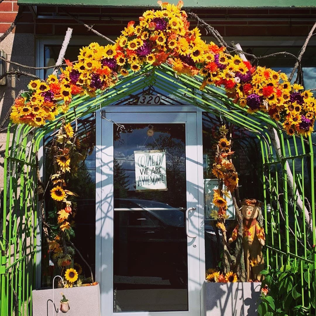 Keller & Stein Florist - Image 1