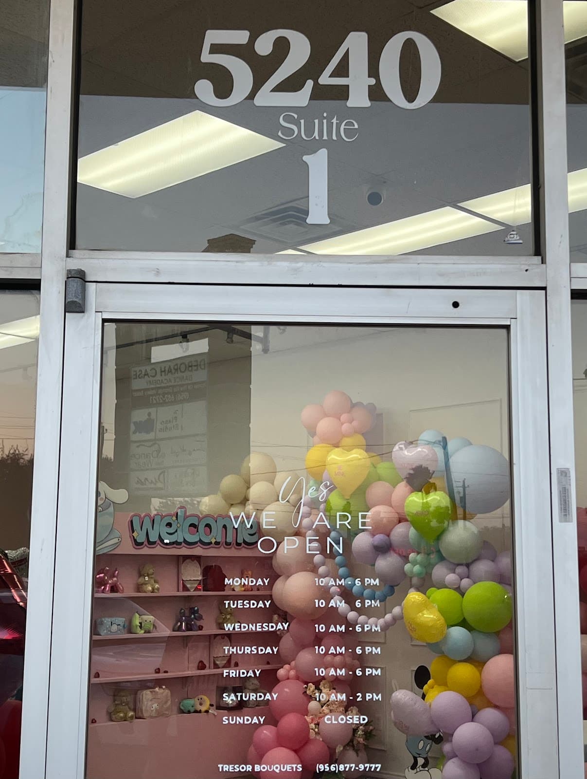 Tresor Bouquets - Image 1