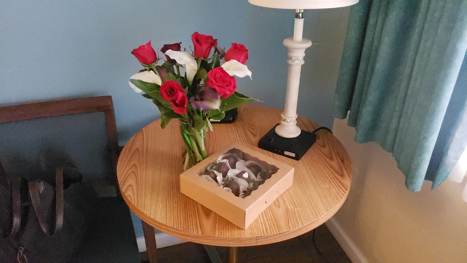 The Little Shop of Flowers / The Elfin Florist - Image 1