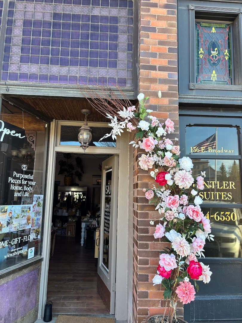 SĀJ Floral + Lifestyle Shop and Juliette Marie Floral Design - Image 1