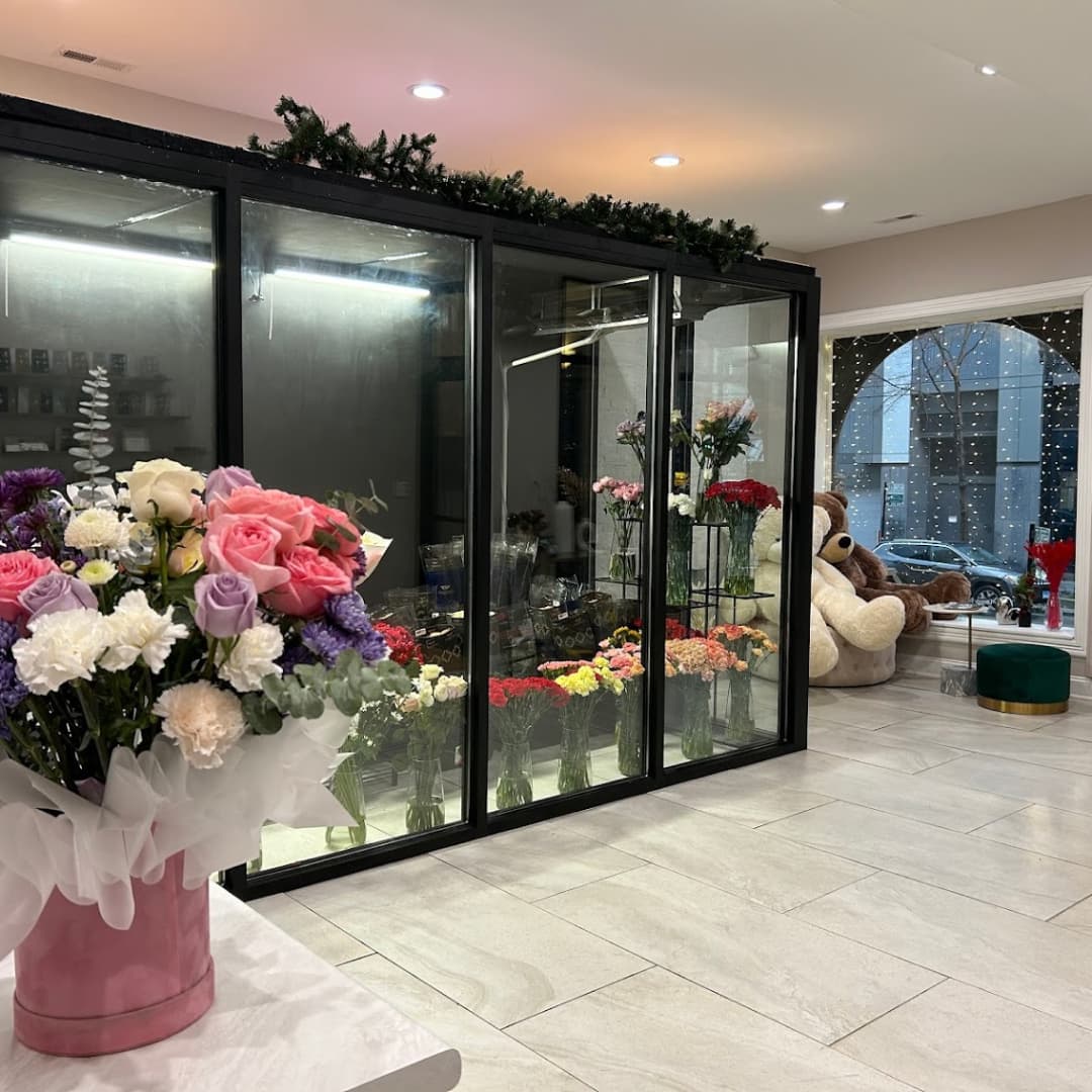 Gold Coast Flowers - Image 1