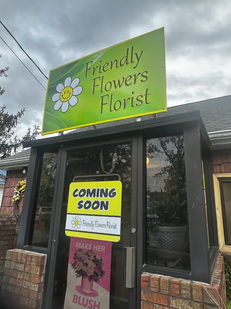 Friendly Flowers Florist & Gifts - Image 1
