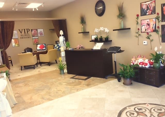 Speaking Roses Vegas - Image 1