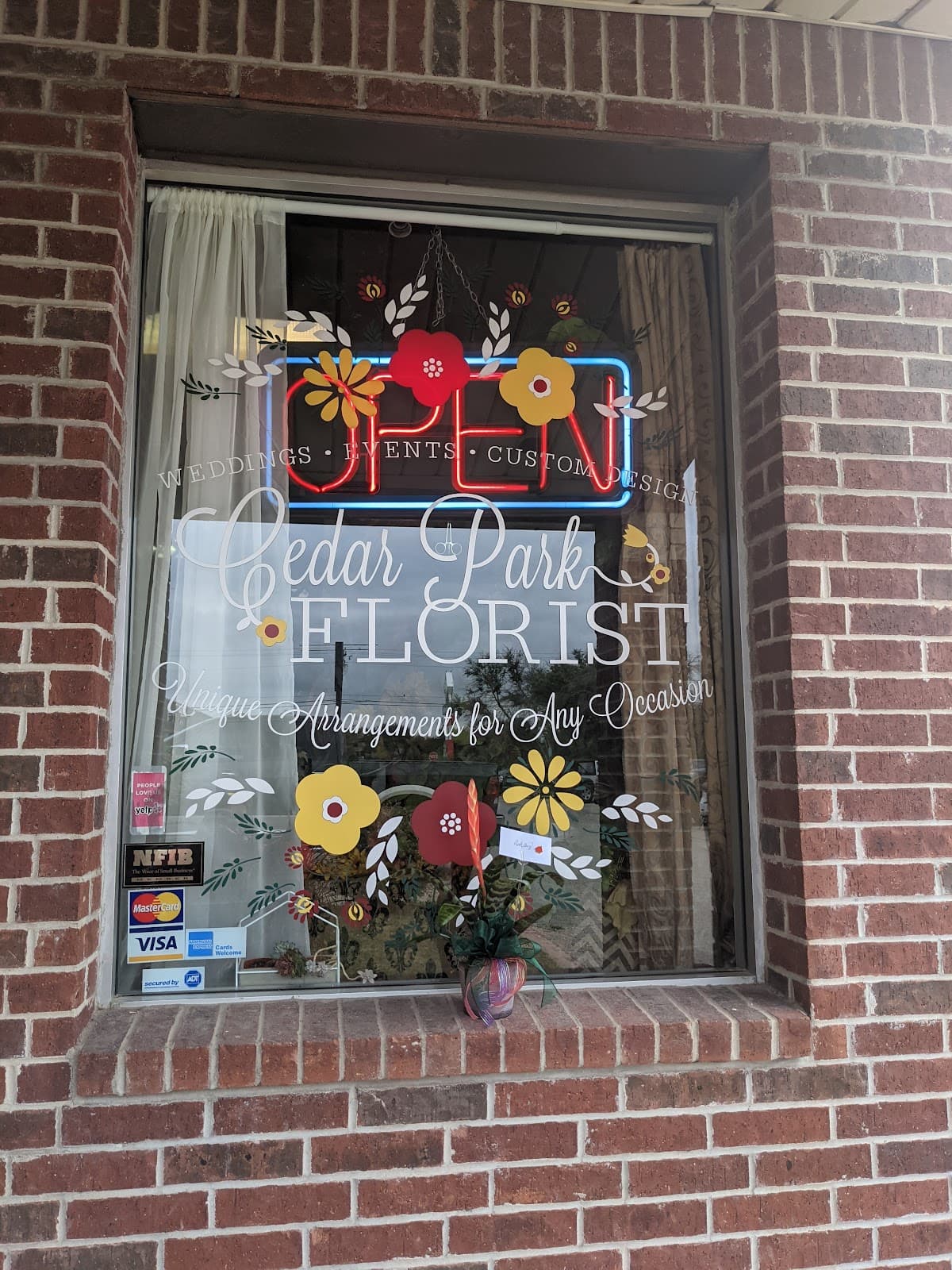 Cedar Park Florist - Image 1