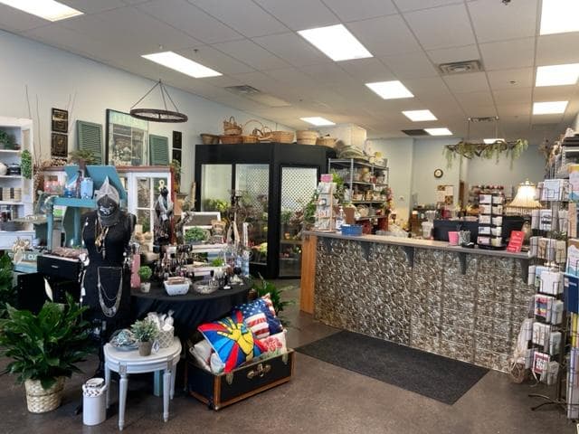 Infinity Floral - Image 1