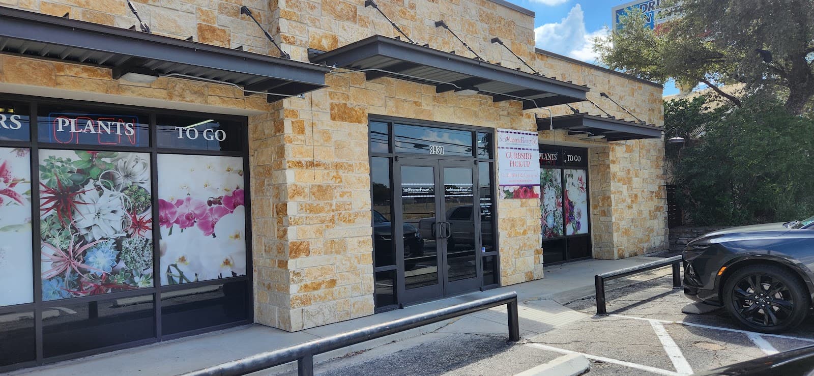 San Antonio Flower Co - Image 1