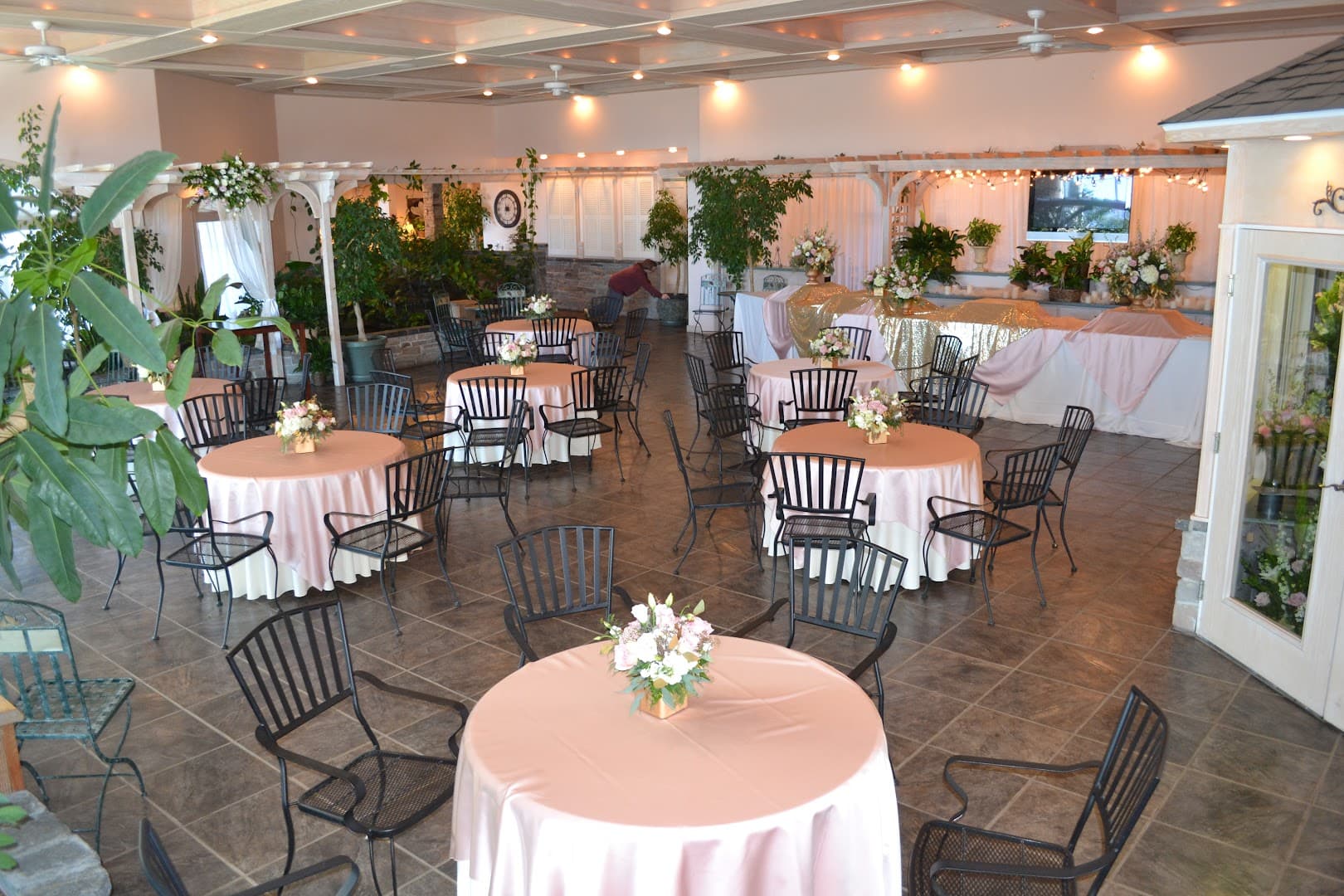 The Rose Shop - Image 1