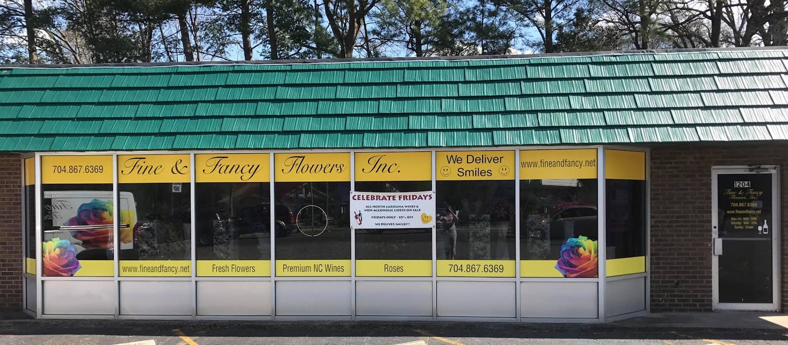 Fine & Fancy Flowers Inc - Image 1