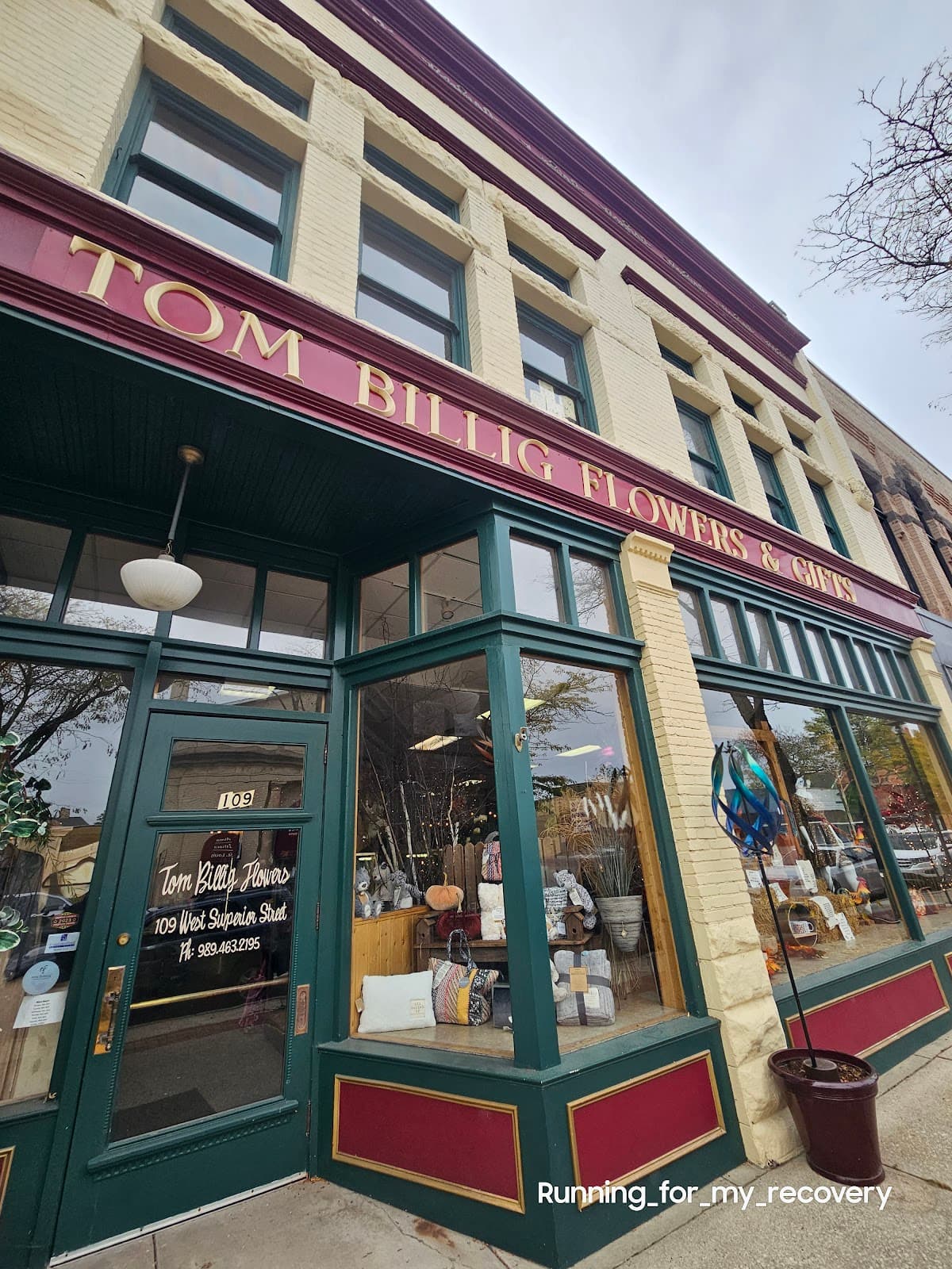 Tom Billig Flowers & Gifts - Image 1