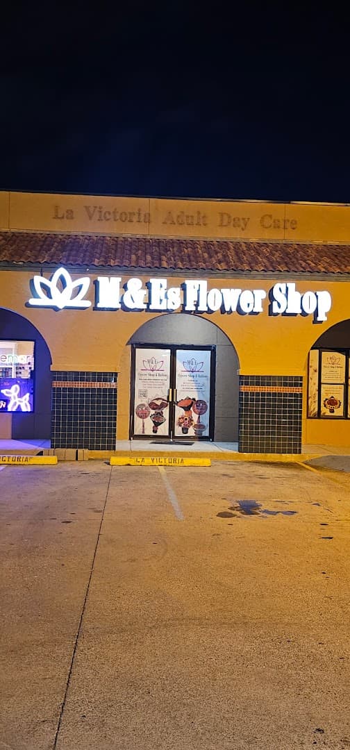 M&Es Flower Shop - Image 1
