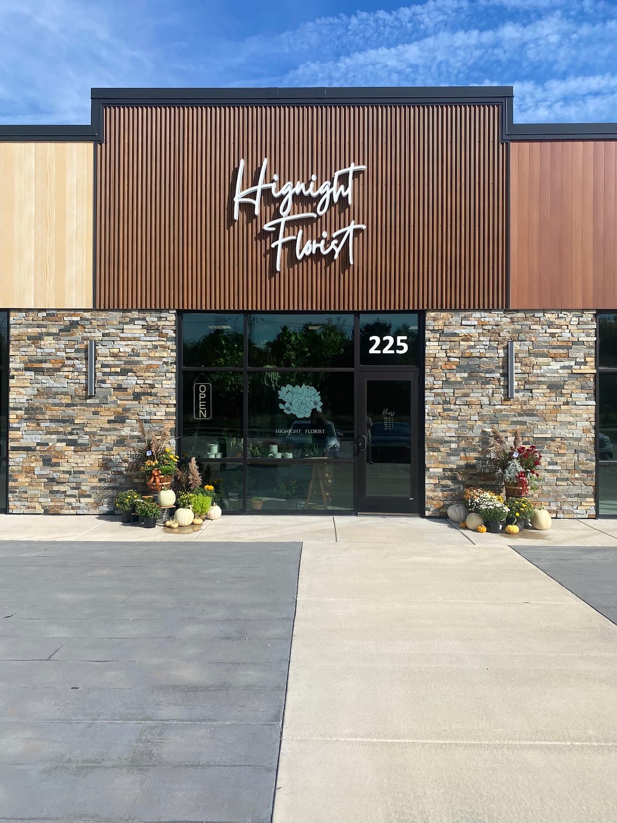 Hignight Florist - Image 1