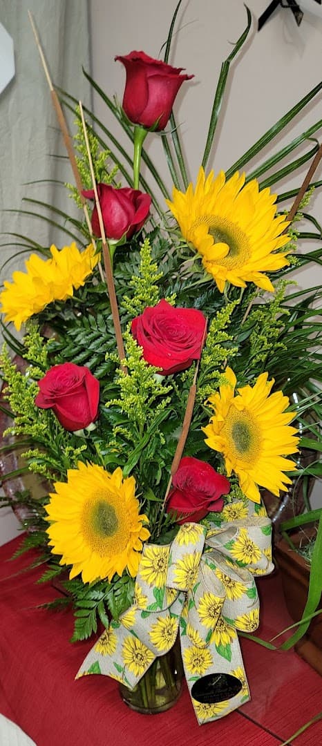 Jacksonville Florist & Gifts - Image 1