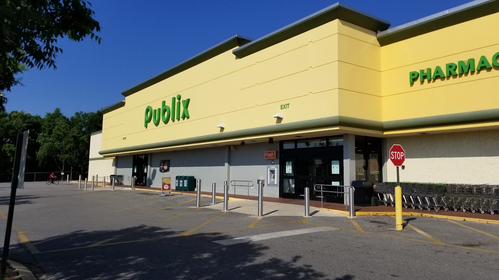 Publix Super Market on N 9th Ave - Image 1
