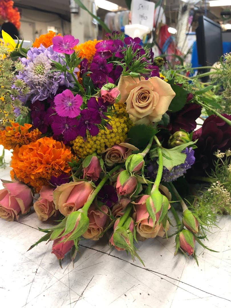 Relles Florist - Image 1