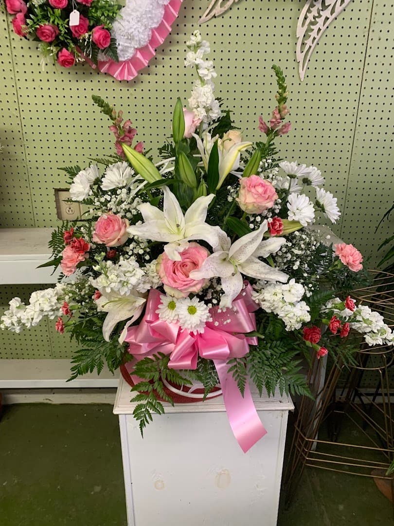 Betsy's Flower Shop - Image 1