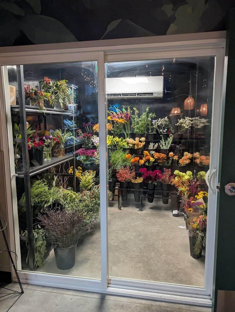 Sunnyside Floral - Image 1