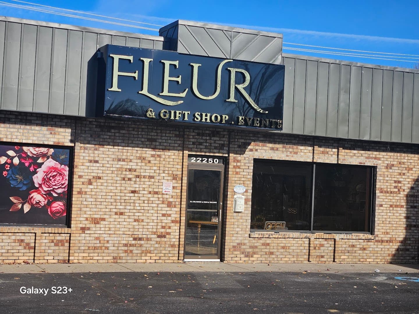 Fleur & gift shop - Image 1
