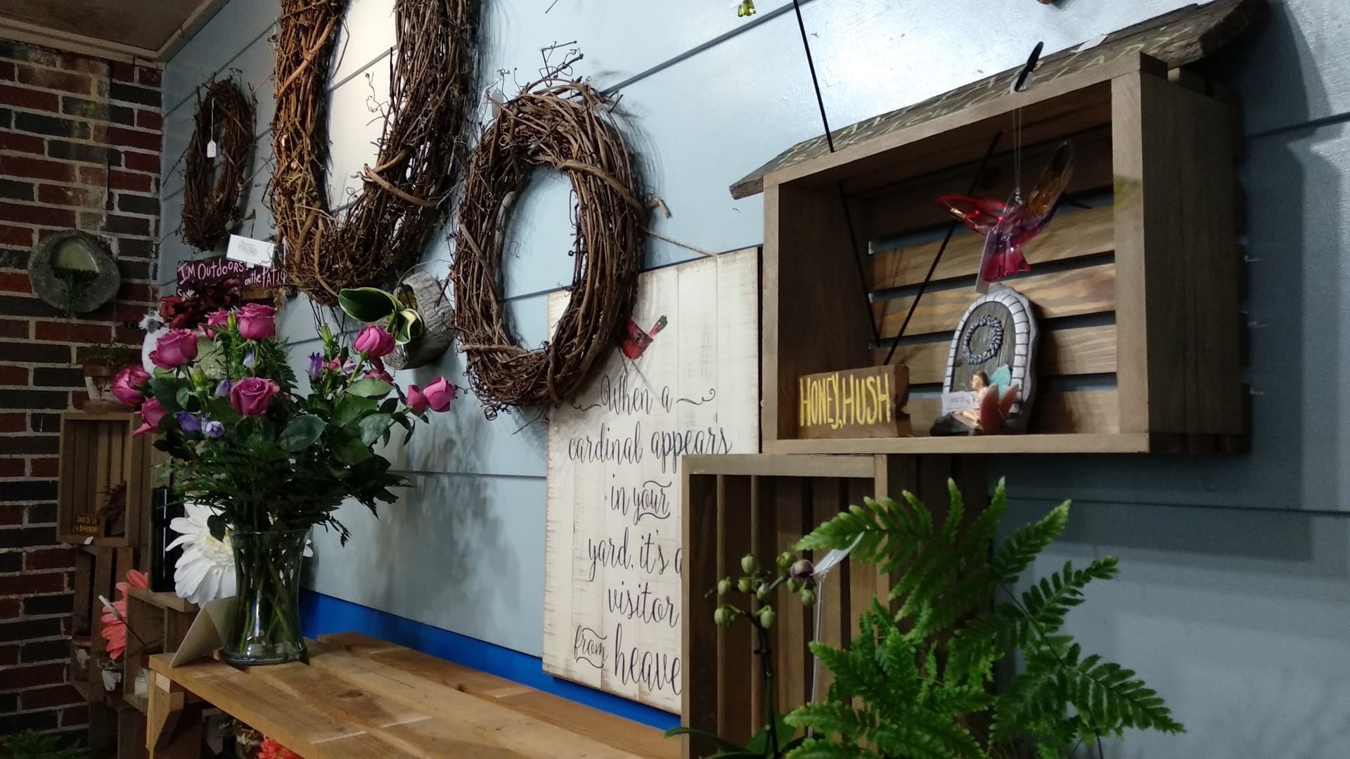 Creighton's WildFlowers Design Studio - Image 1