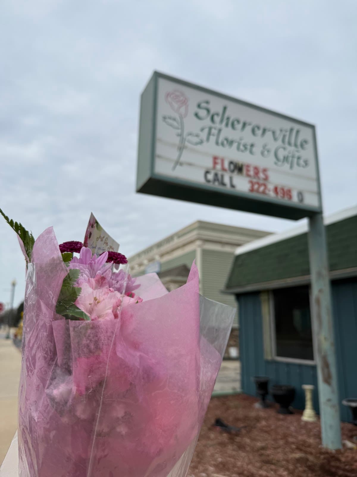 Schererville Florist & Gift Shop, Inc. - Image 1