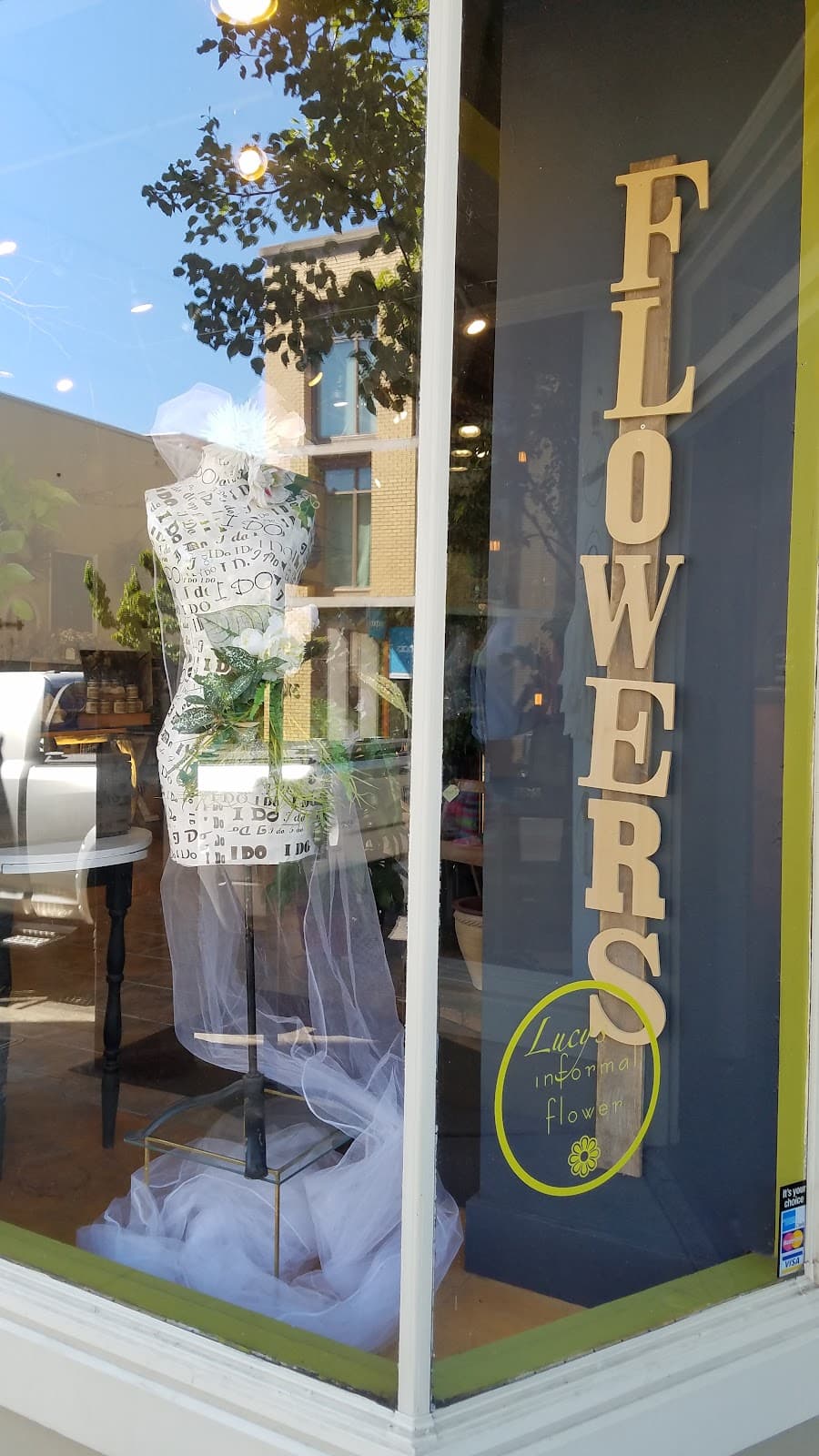 Lucy's Informal Flowers - Image 1