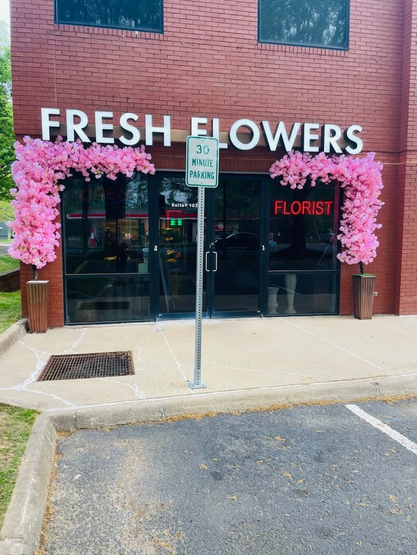 Giant Floral - Image 1