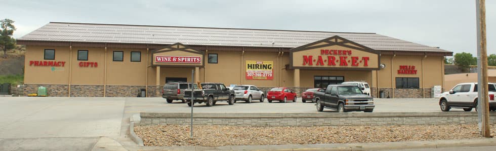 Decker's Floral & Gift - Image 1