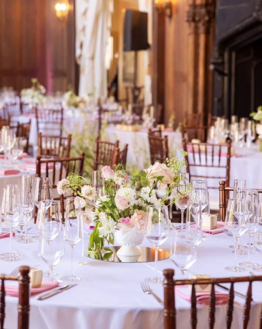 Lulu's House of Flowers - Image 1