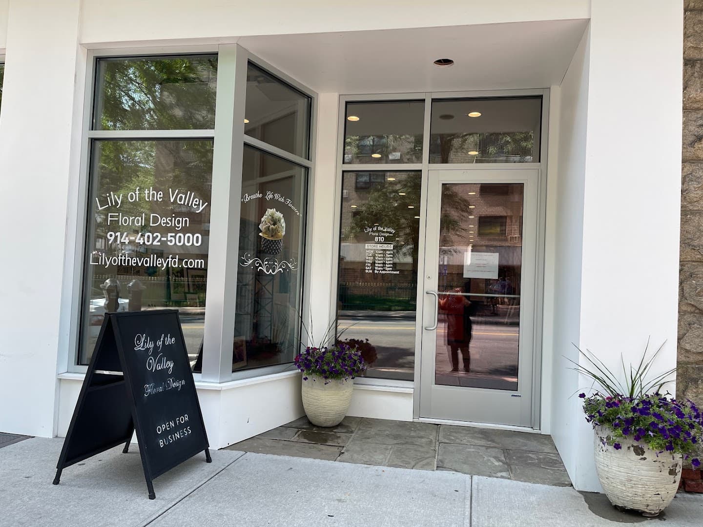 Lily of the Valley Floral Design - Image 1