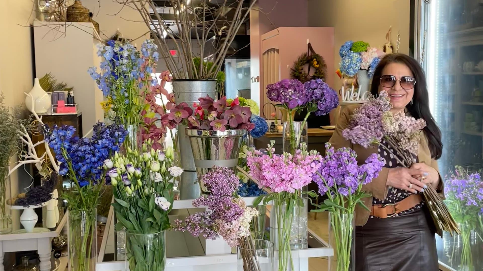 Ela Flowers - Image 1