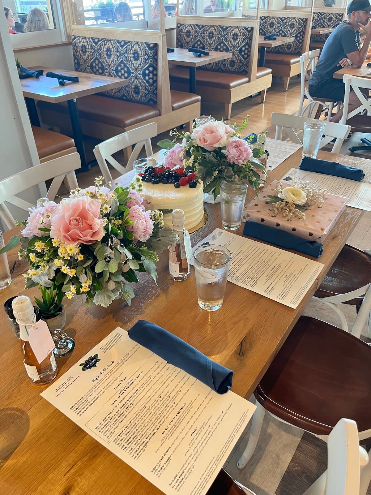 Costa Floral, LLC - Image 1