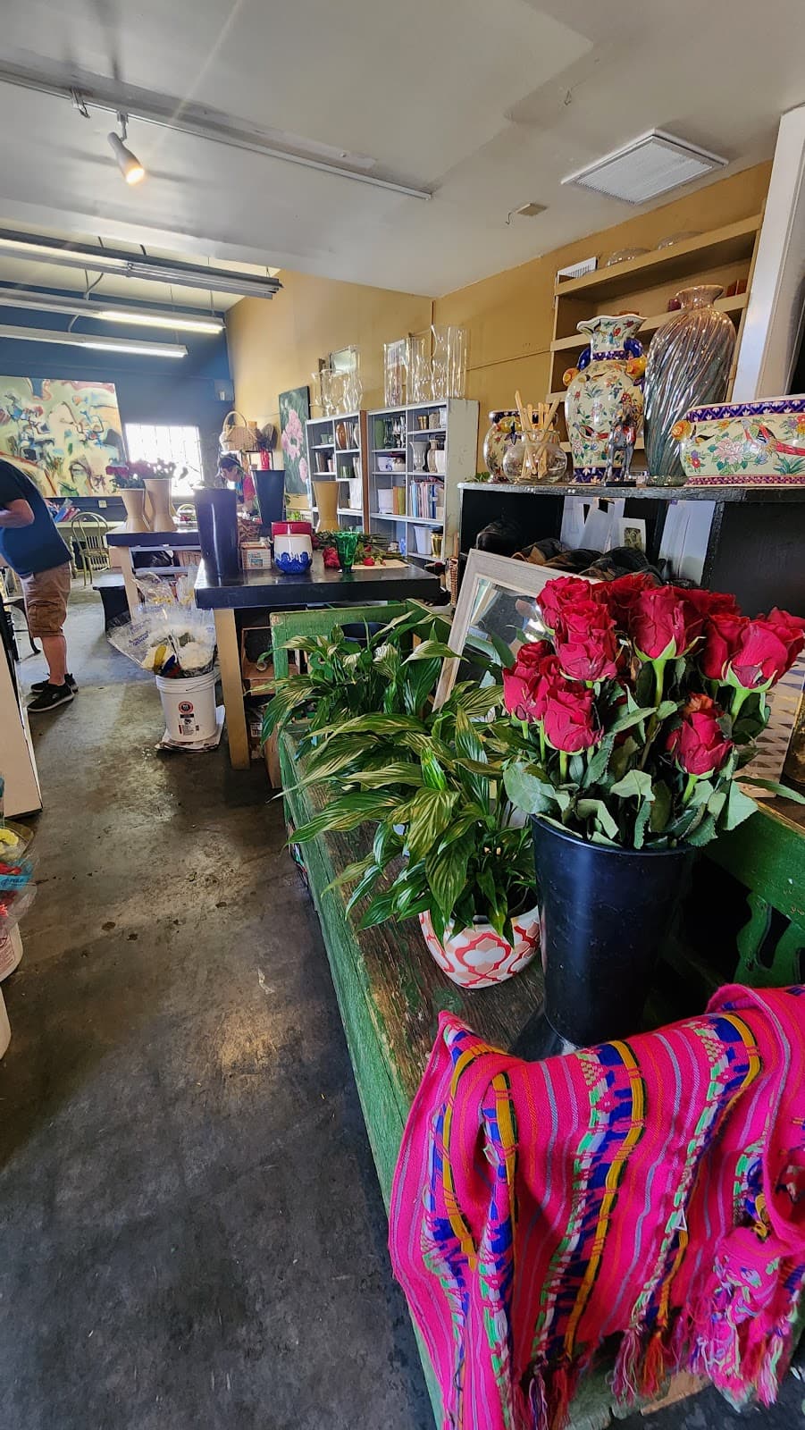 Arizona Flower Market - Image 1