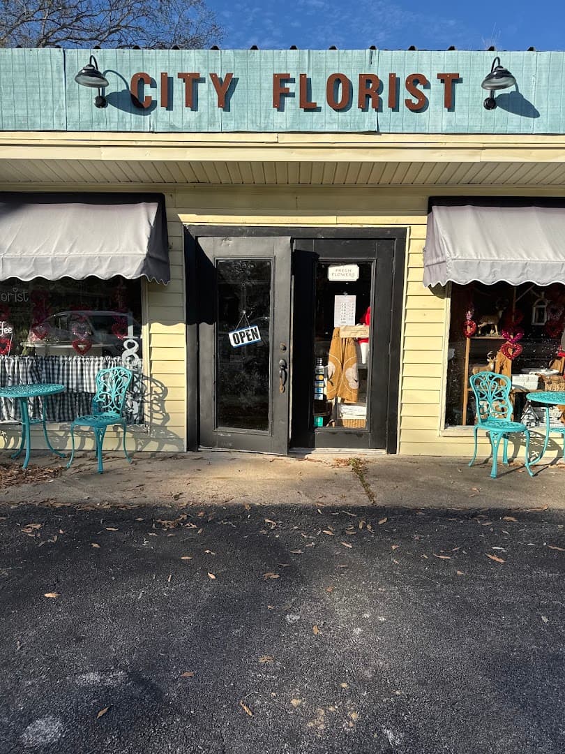 City Florist of Liberty - Image 1