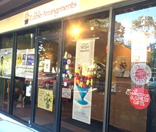 Edible Arrangements - Image 1