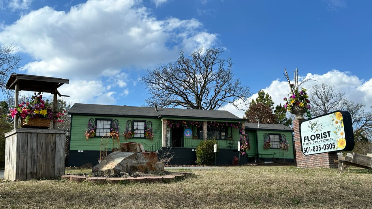 Sherwood Florist & Every Blooming Thing - Image 1