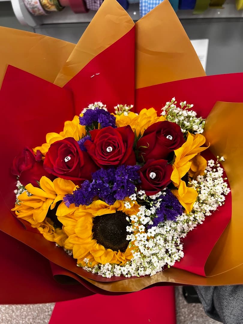 Stop & Shop Florist - Image 1